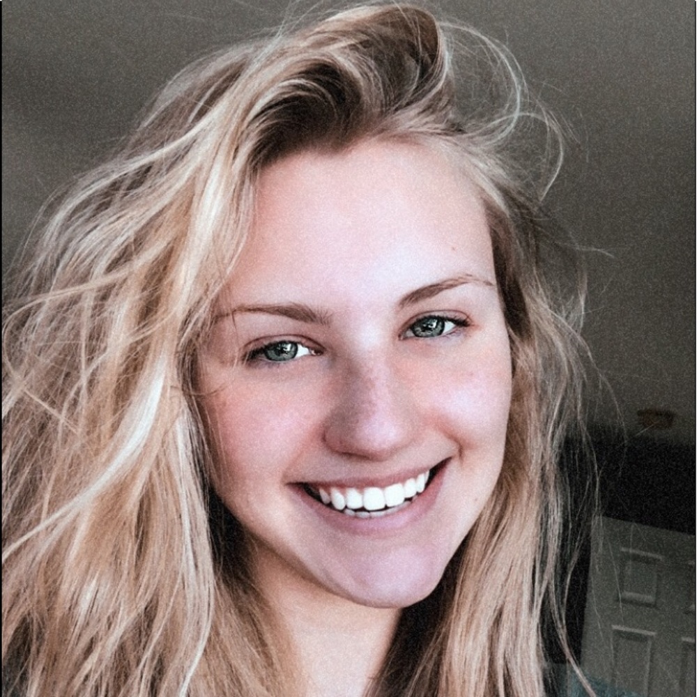 Meet your Posher, Aly